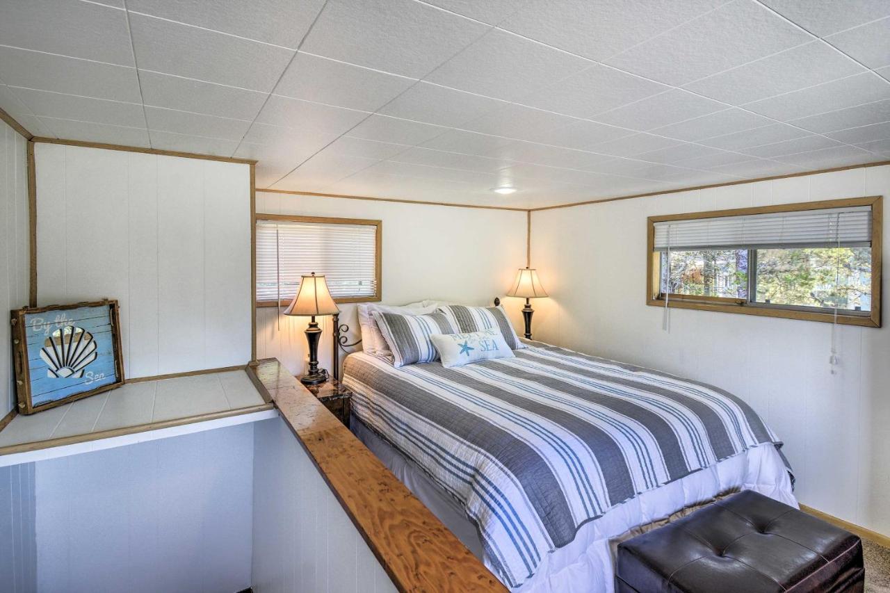 Coastal Pnw Gem With Hot Tub - Walk To Beach! Grayland Kültér fotó