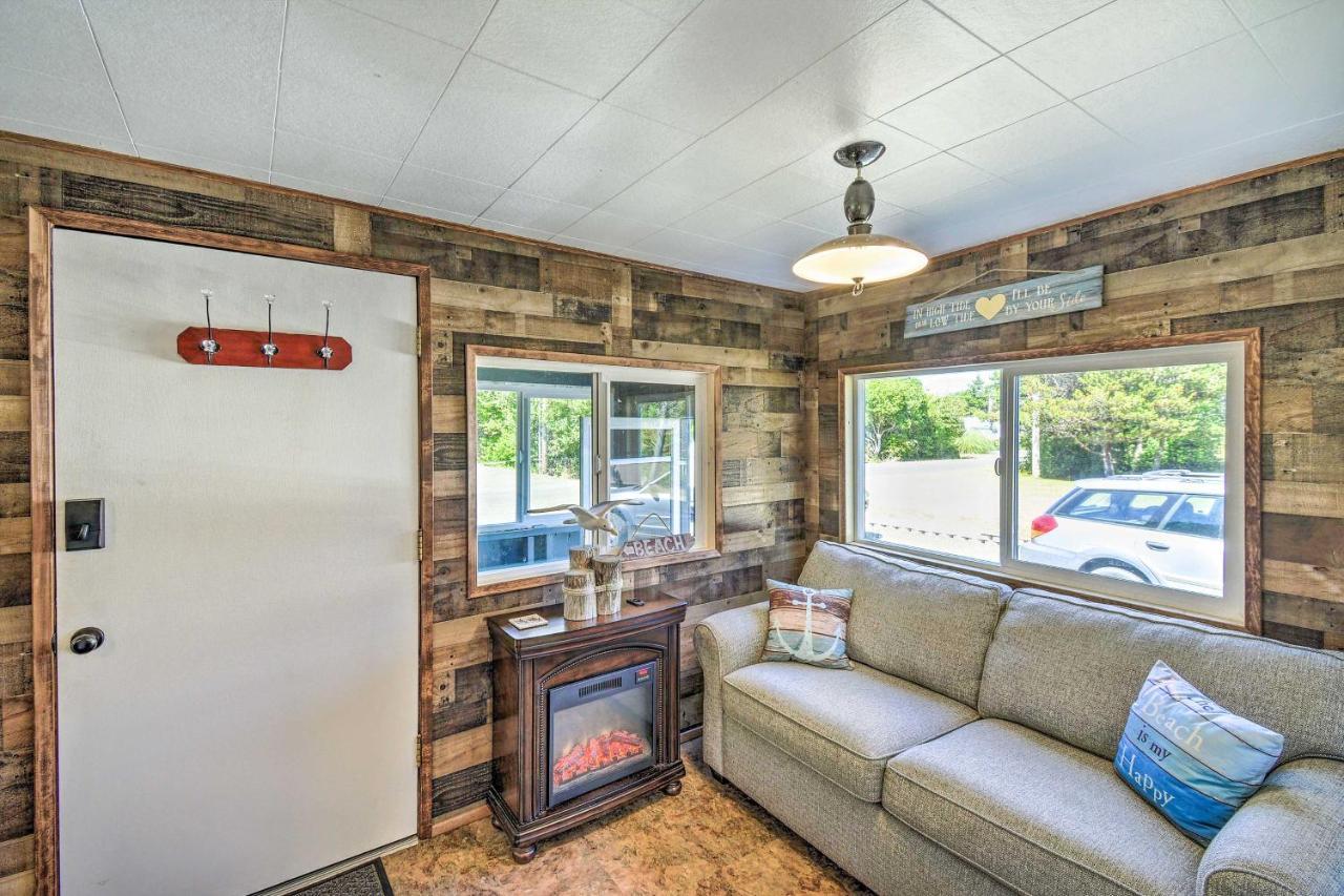 Coastal Pnw Gem With Hot Tub - Walk To Beach! Grayland Kültér fotó